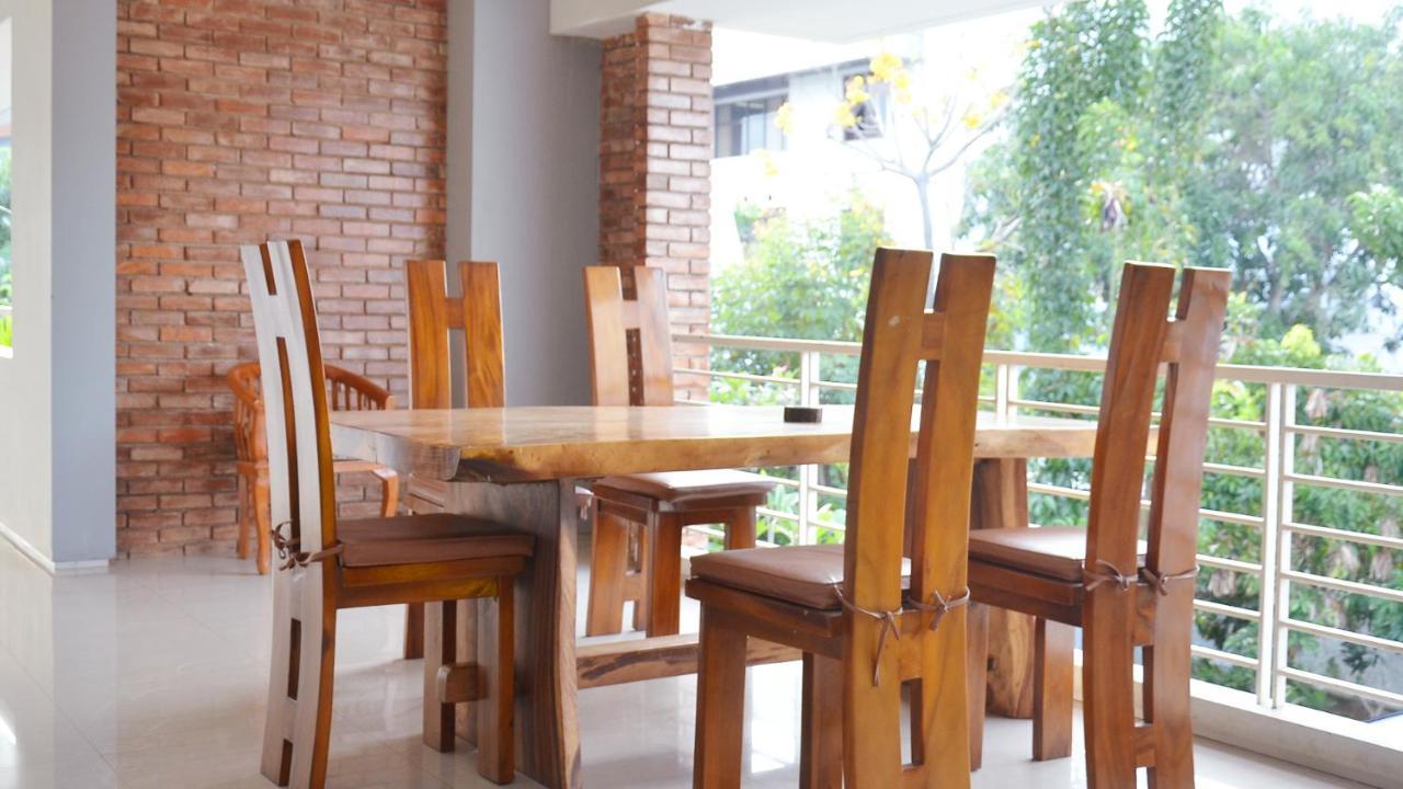 Gaia Asri Hotel Pamanukan Hilir Dış mekan fotoğraf