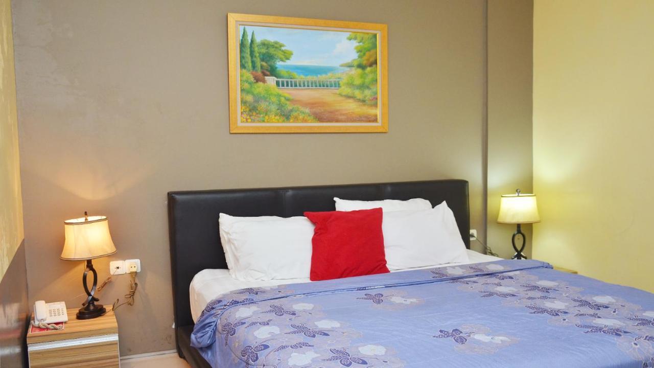 Gaia Asri Hotel Pamanukan Hilir Dış mekan fotoğraf