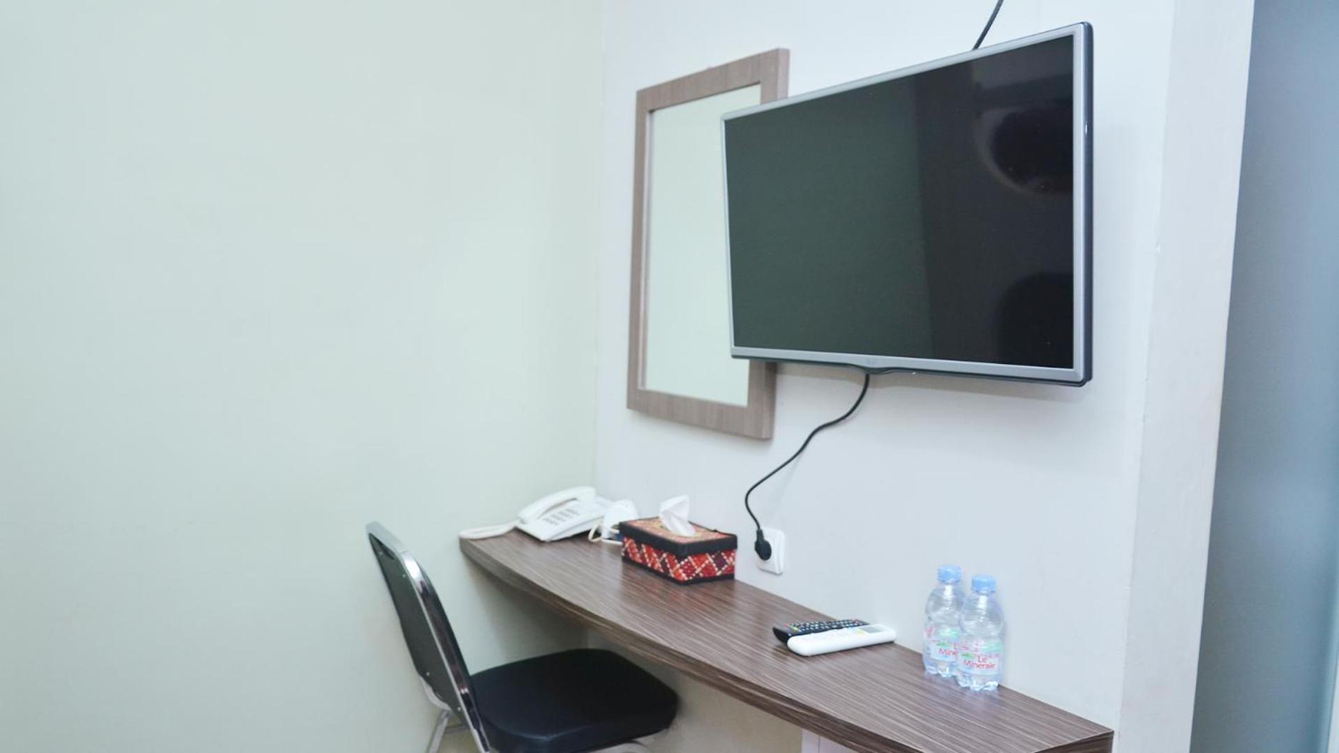 Gaia Asri Hotel Pamanukan Hilir Oda fotoğraf