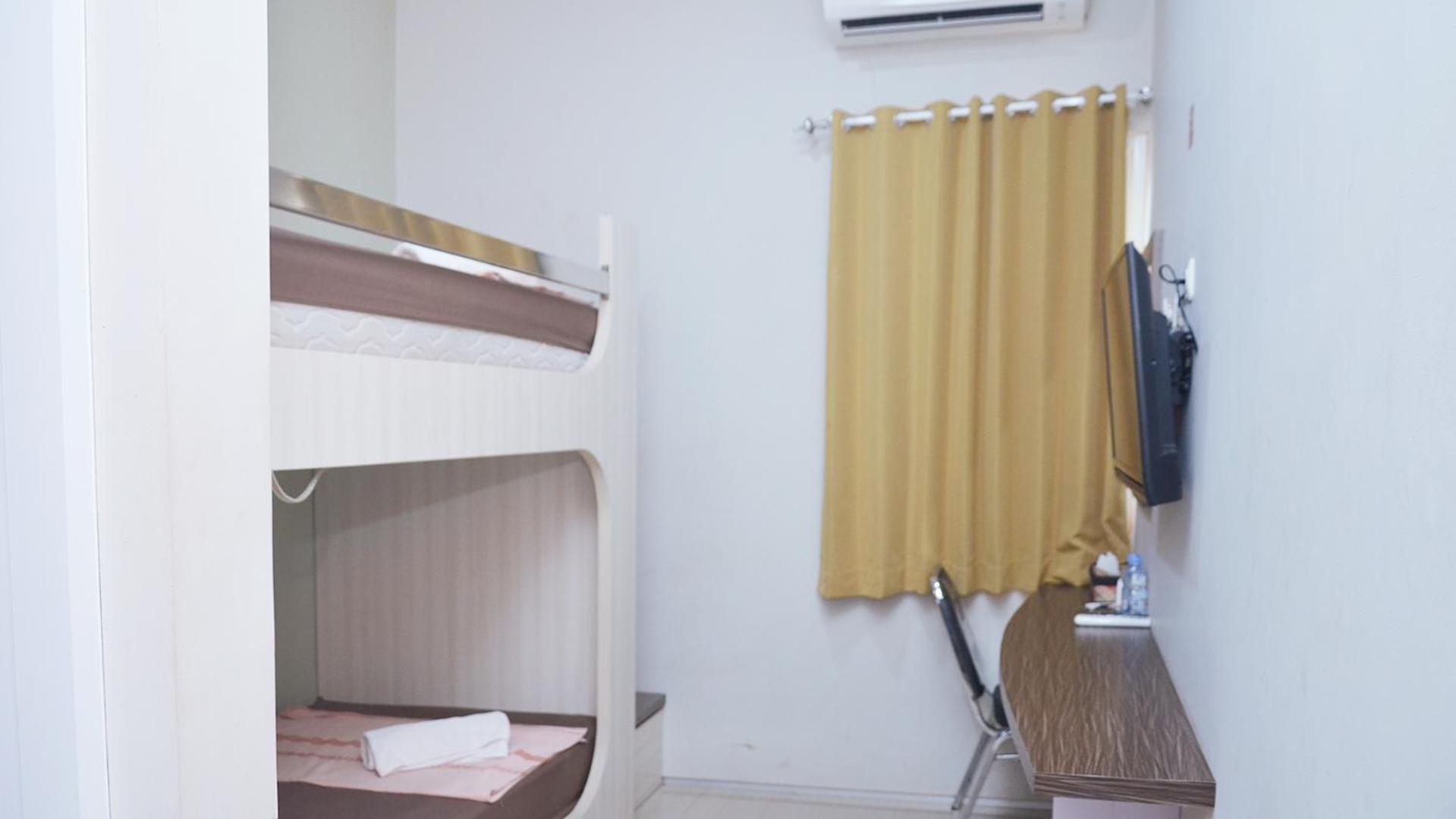 Gaia Asri Hotel Pamanukan Hilir Oda fotoğraf